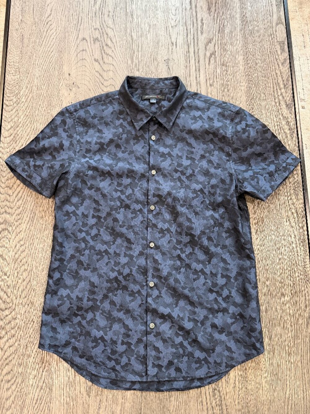 John Varvatos Star USA Navy Blue Camo Jacquard Short Sleeve Button Down M Medium